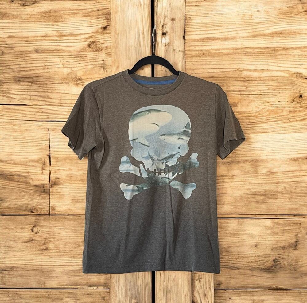 Boys Old Navy Gray Skull Print Shark Size Medium